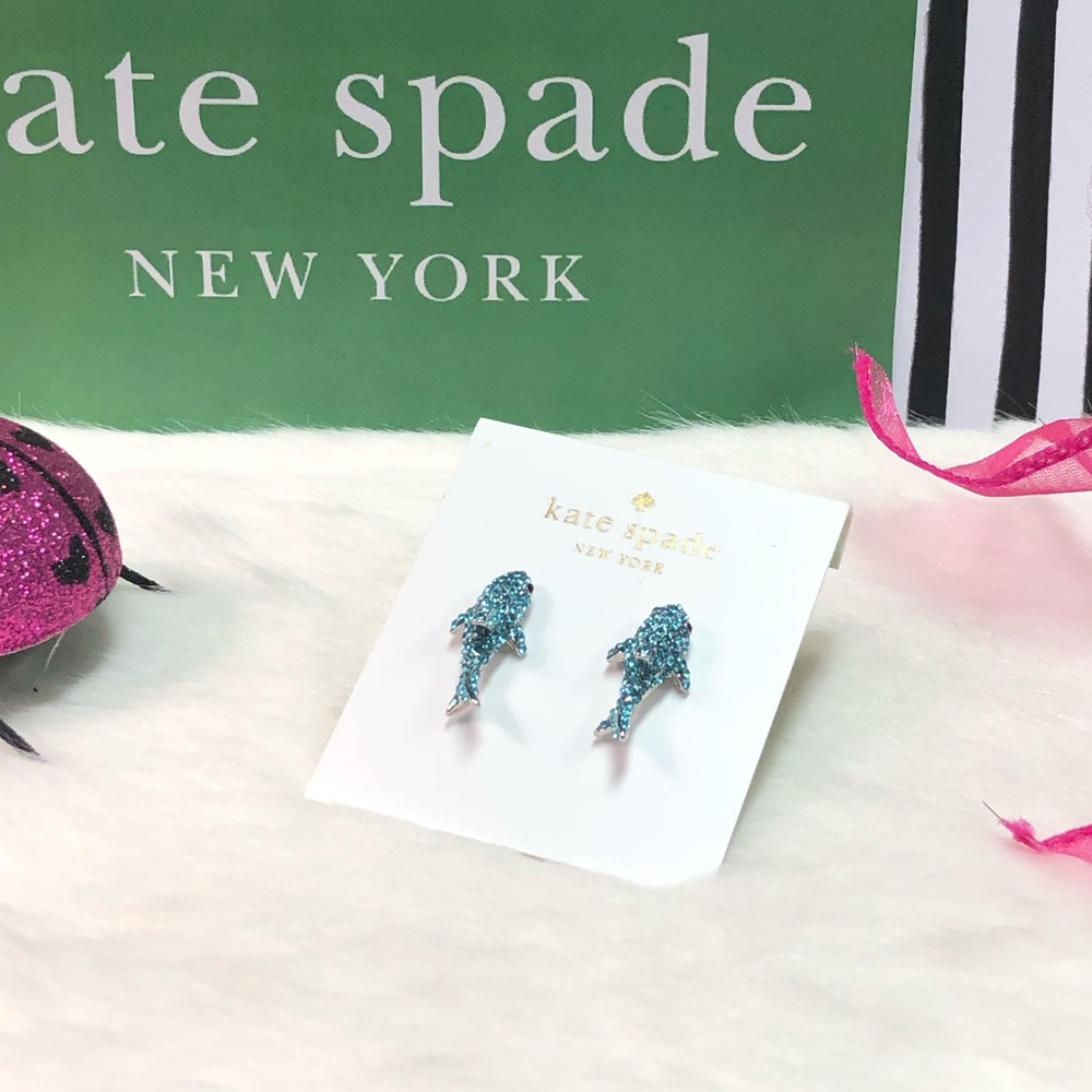 NWT KATE SPADE β οΈ CA DREAMING PAVE SHARK EARRINGS - Picture 5 of 6